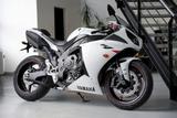 Yamaha YZF-R1  RN22 | Erst 14992km | - Offers matching your search criteria