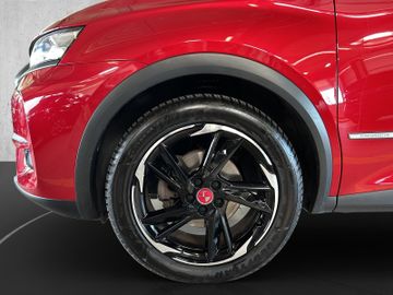 DS Automobiles DS 7 Crossback 2.0 Performance Line LED KAM NAV