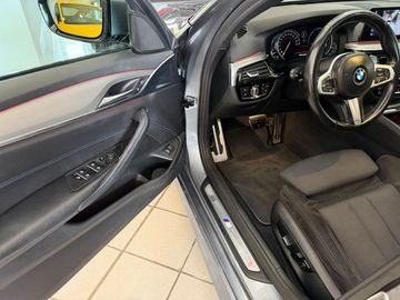 BMW 520 - 7