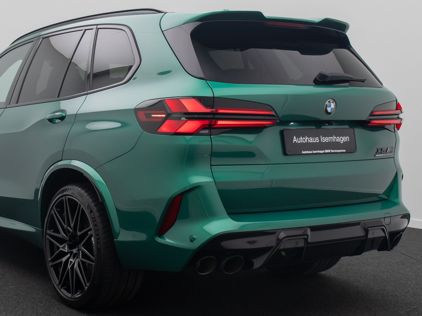 Fahrzeugabbildung BMW X5 M Competition Panorama Belüftung Individual