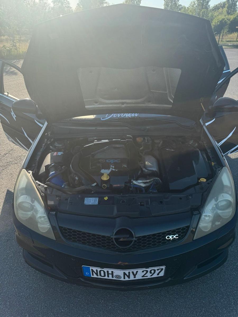 Opel Vectra 2006 — photo 12