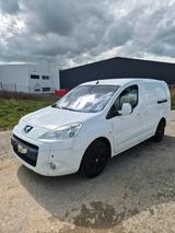 Peugeot Partner Kastenwagen L2 1.6 HDI - gebrauchte Peugeot Partner aus dem Jahr 2011