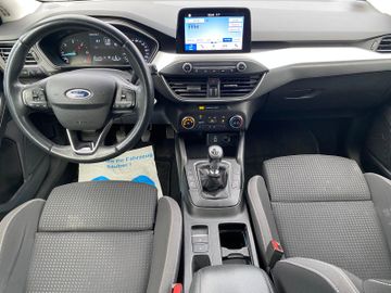 Ford Focus - 8