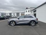 Audi e-tron quattro S-Line advanced 175€ m. 20% Anzah - graue Audi e-tron
