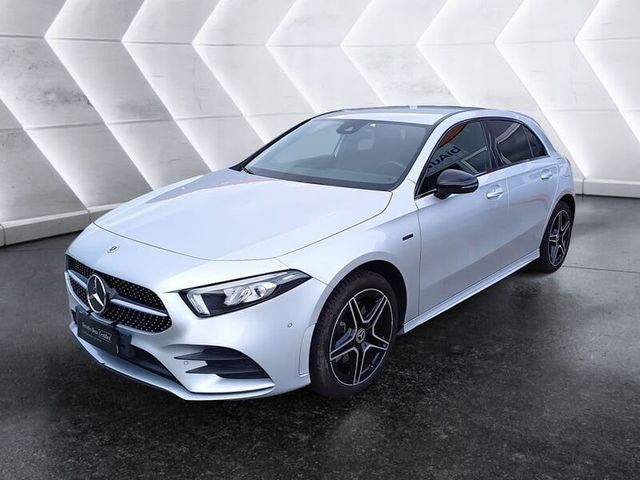 Mercedes-Benz Classe A - W177 2018 Benzina A 250