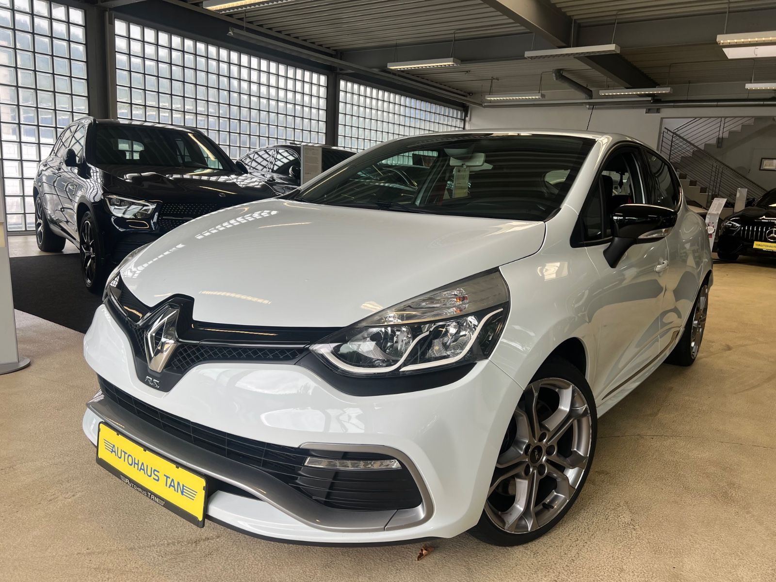 Fahrzeugabbildung Renault Clio IV RS Renault Sport