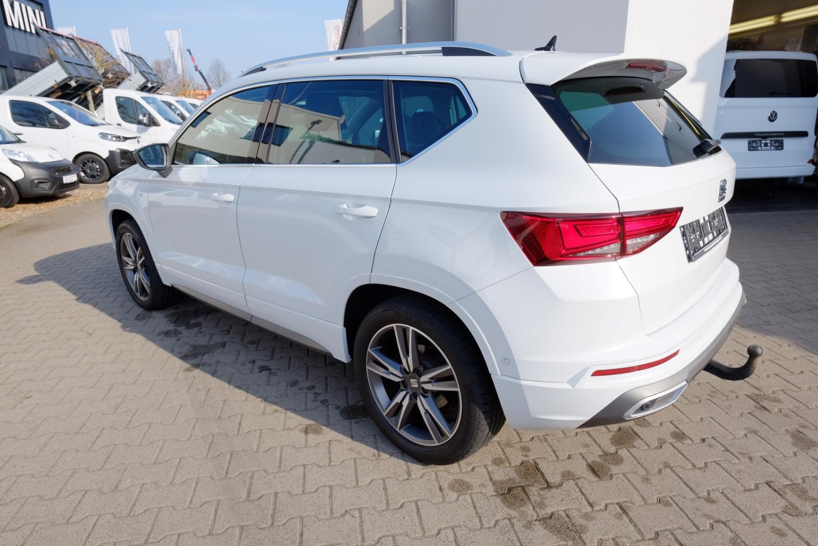 Seat Ateca FR 2.0 TDI DSG 4WD/Pano/Navi/AHK/Kam/ACC