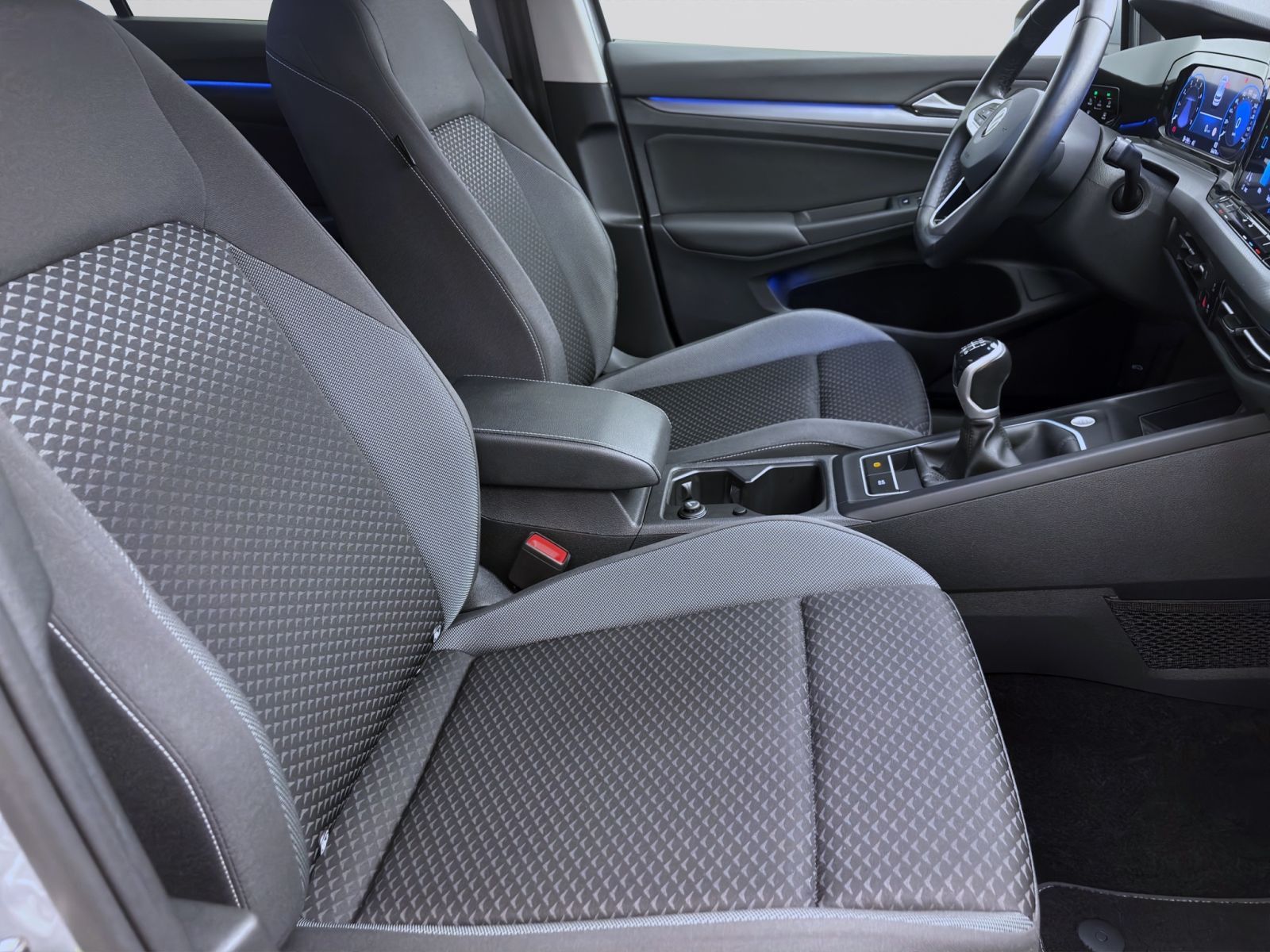 Volkswagen Golf - Bild 17