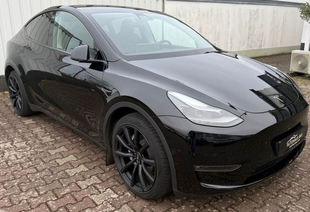 Tesla Model Y Long Range AWD * Mwst. ausweisbar * AHK