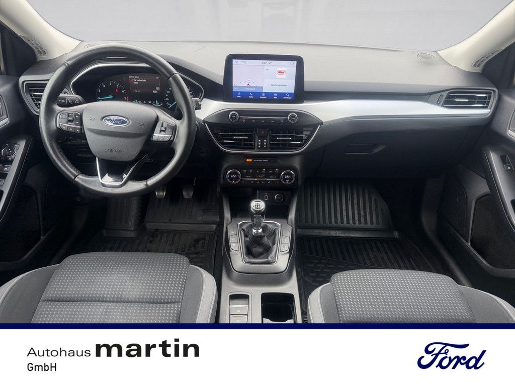 Fahrzeugabbildung Ford Focus 1.0 Cool&Connect SHZ KAMERA NAVI ACC LED