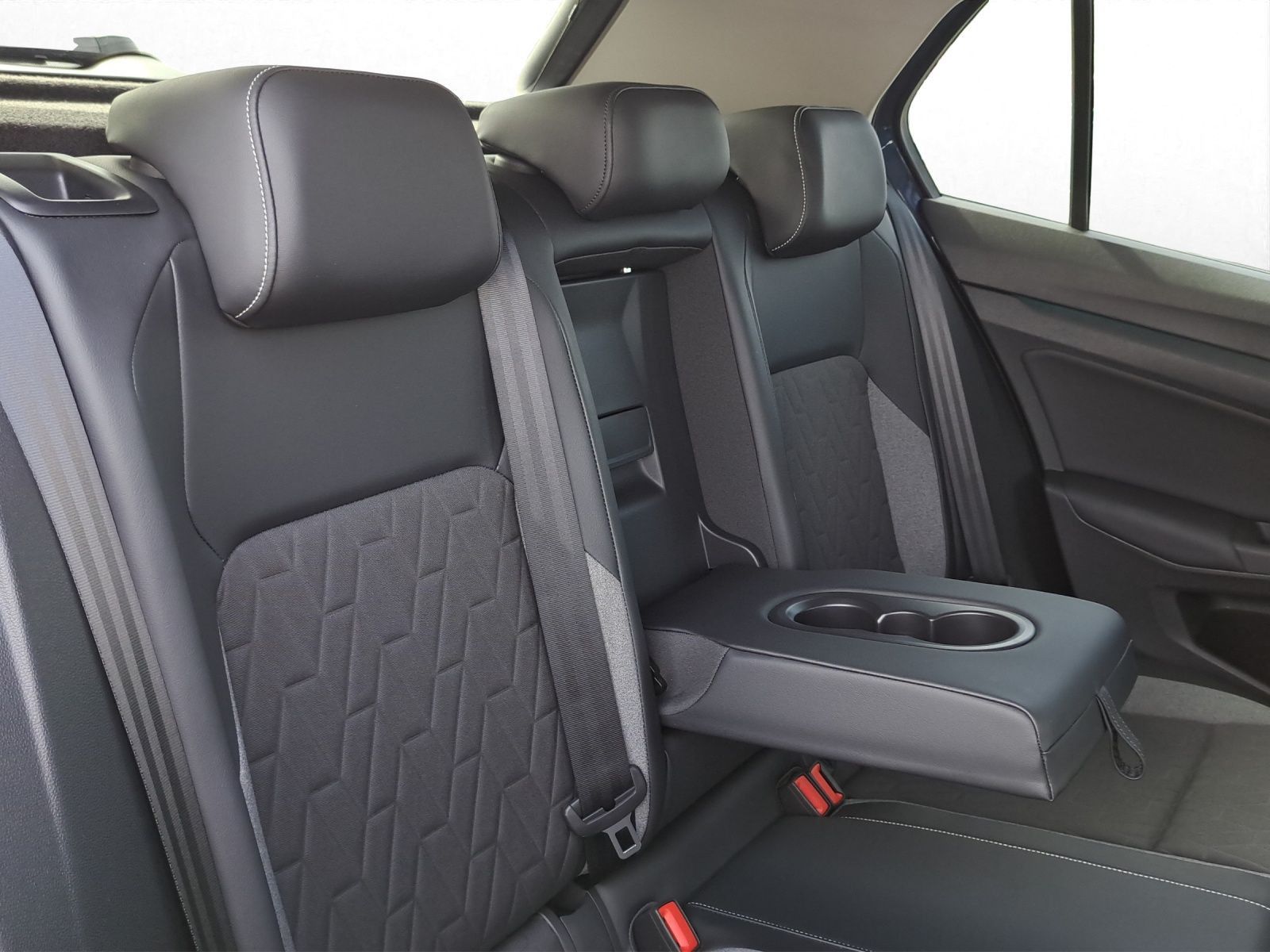 Volkswagen Golf - Bild 16