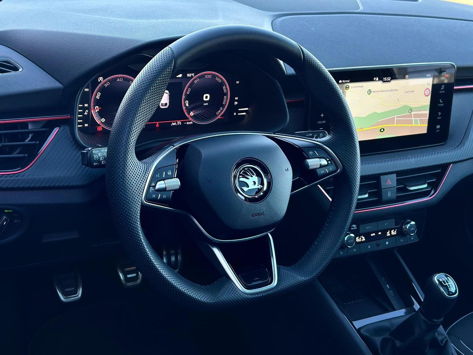 SKODA Scala 1.0TSI MONTE CARLO MATRIX#TEMPO#NAVI#SHZ - Image 23