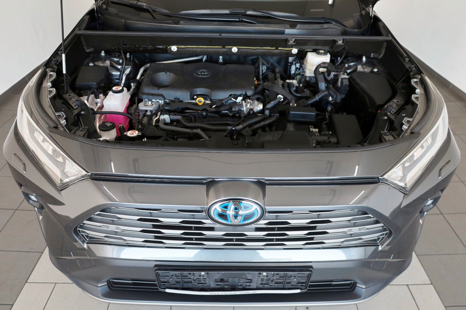Fahrzeugabbildung Toyota RAV4 Hybrid Team Deutschland LED,Apple CarPlay