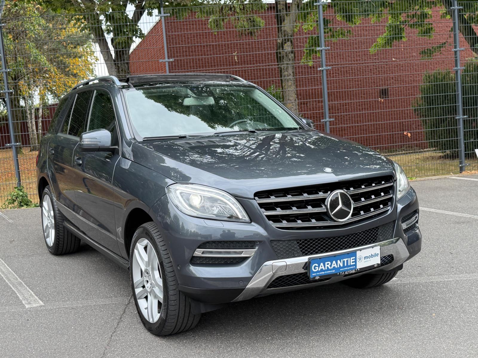 Mercedes-Benz ML 350 CDI BlueTec 4Matic*Panorama*20Zoll*Top*