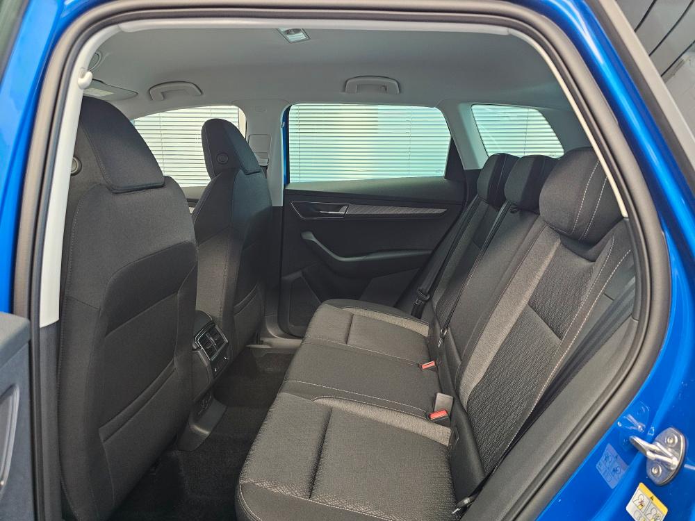 Skoda Karoq Selection AHK,Navi,ACC,Kamera,elt.Heckkl.