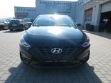 Hyundai i30 1.5 Pure LED SHZ - Hyundai i30: Pure