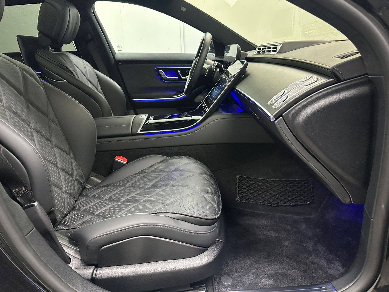 Fahrzeugabbildung Mercedes-Benz S 680 Maybach *PANORAMA*EXKLUSIV*Chaufferpaket*