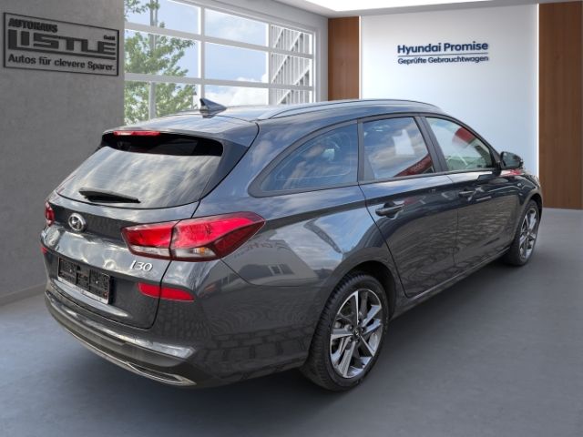 Fahrzeugabbildung Hyundai i30cw Trend Mild-Hybrid 1.0 +CARPLAY+KLIMA+SHZ+R