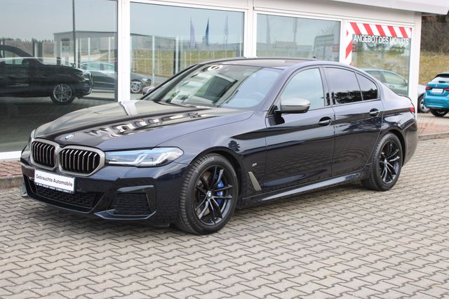 BMW M550i xDrive A Head-Up HK HiFi DAB LED WLAN RFK