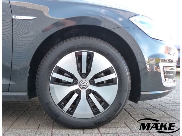 Golf e-Golf, CCS-Ladedose, Wärmepumpe, Rückfahrk