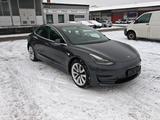 Tesla Model 3 SR Plus / LFP / AHK / 19" / FSD - Tesla Model 3 in Braunschweig