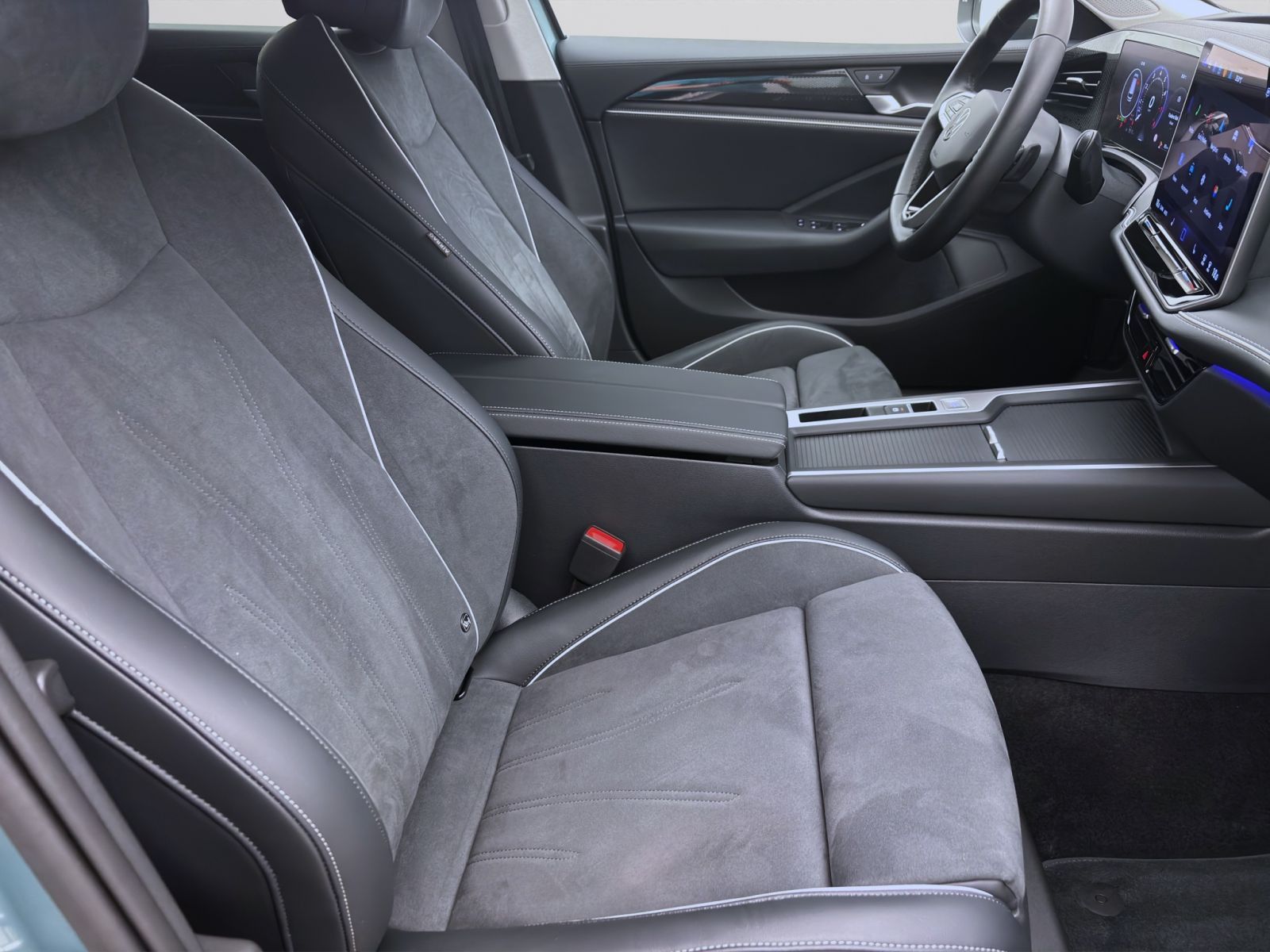 Volkswagen Passat Variant - Bild 17