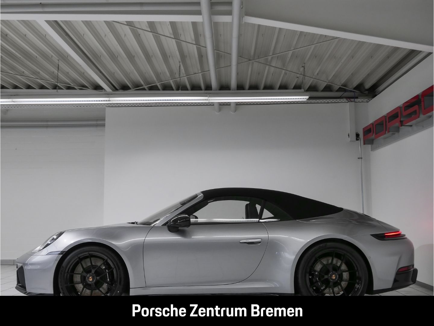 Porsche 992 Carrera GTS Cabriolet Bose HD-Matrix Lift imagem 3