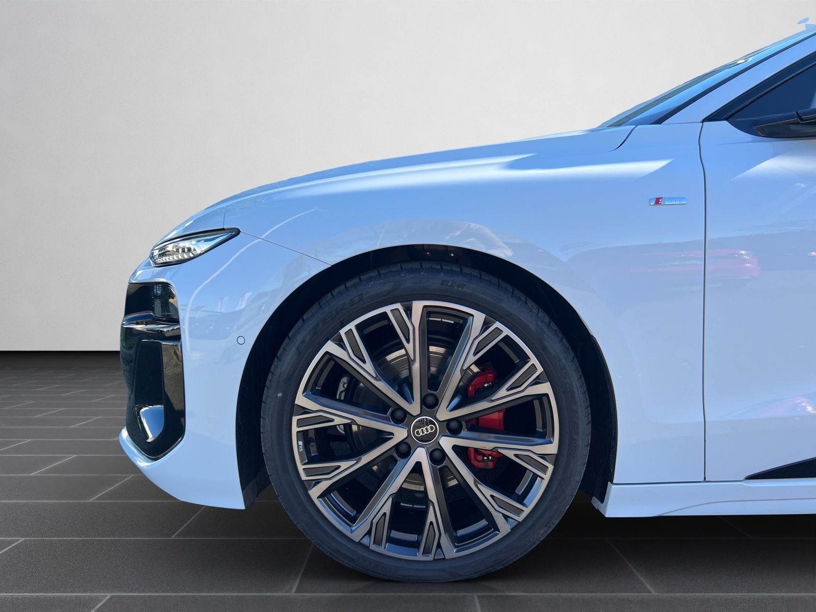 Audi A6 e-tron - Bild 8