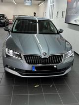 Skoda Superb 2.0 TDI SCR 140kW DSG Ambition Ambition - Skoda Superb in Gelsenkirchen