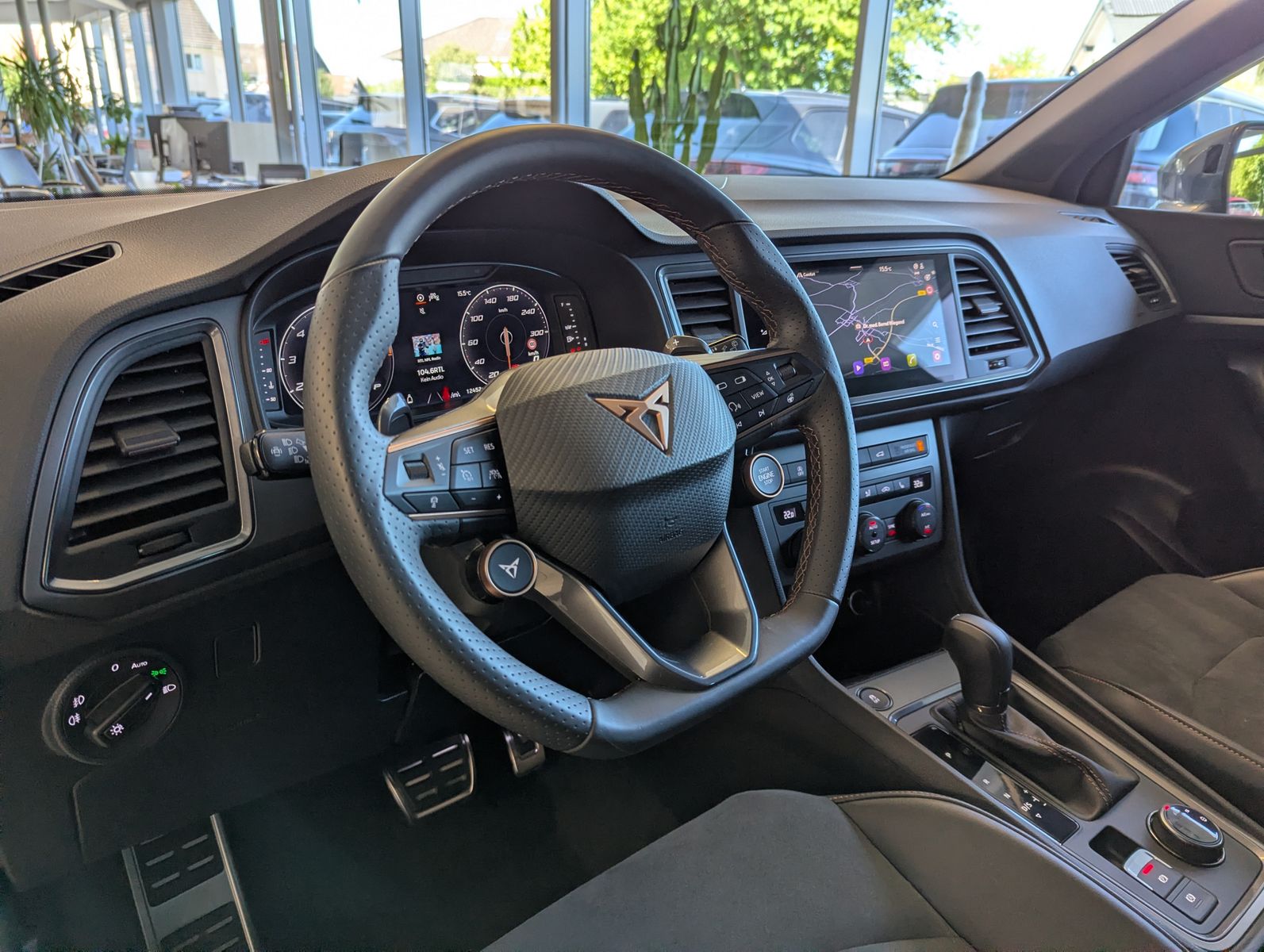 Fahrzeugabbildung CUPRA Ateca 1.5 TSI DSG Pano Memory ACC AHK-Vorb. 19"