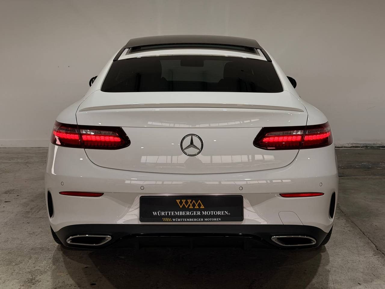 Mercedes-Benz E 220d Coupe*AMG*PANO*360°*NIGHT*BURM*WIDE* foto 6