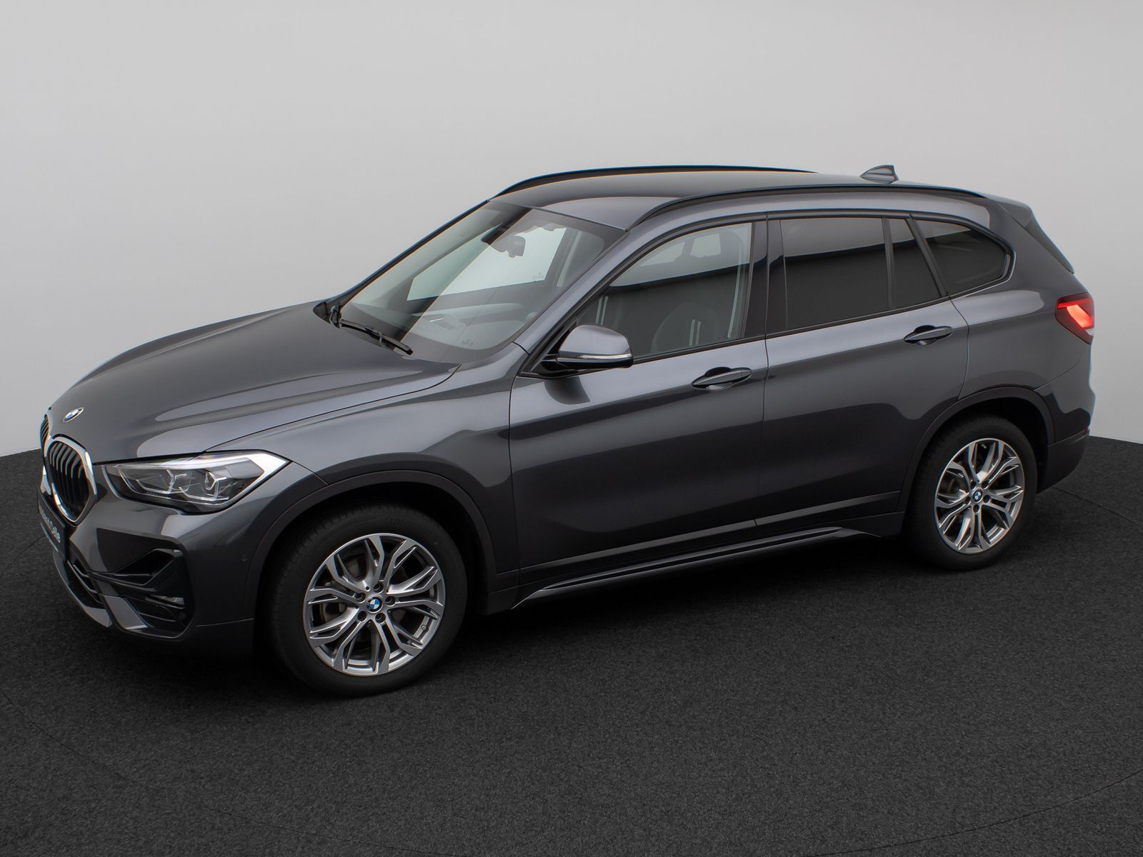 Fahrzeugabbildung BMW X1 xD18d SportLine Kamera DAB HiFi Komfort Alarm