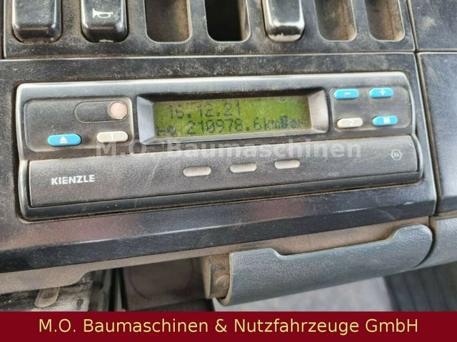 Fahrzeugabbildung Mercedes-Benz Atego 2633 / Blatt/Blatt / 6x4 / 3 Achser /