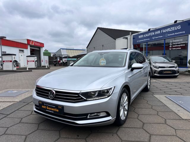VW Passat Variant Highline/ Kamera / DSG