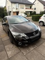 Honda CIVIC 5DR - Honda Civic 5d mit Benzin-Antrieb