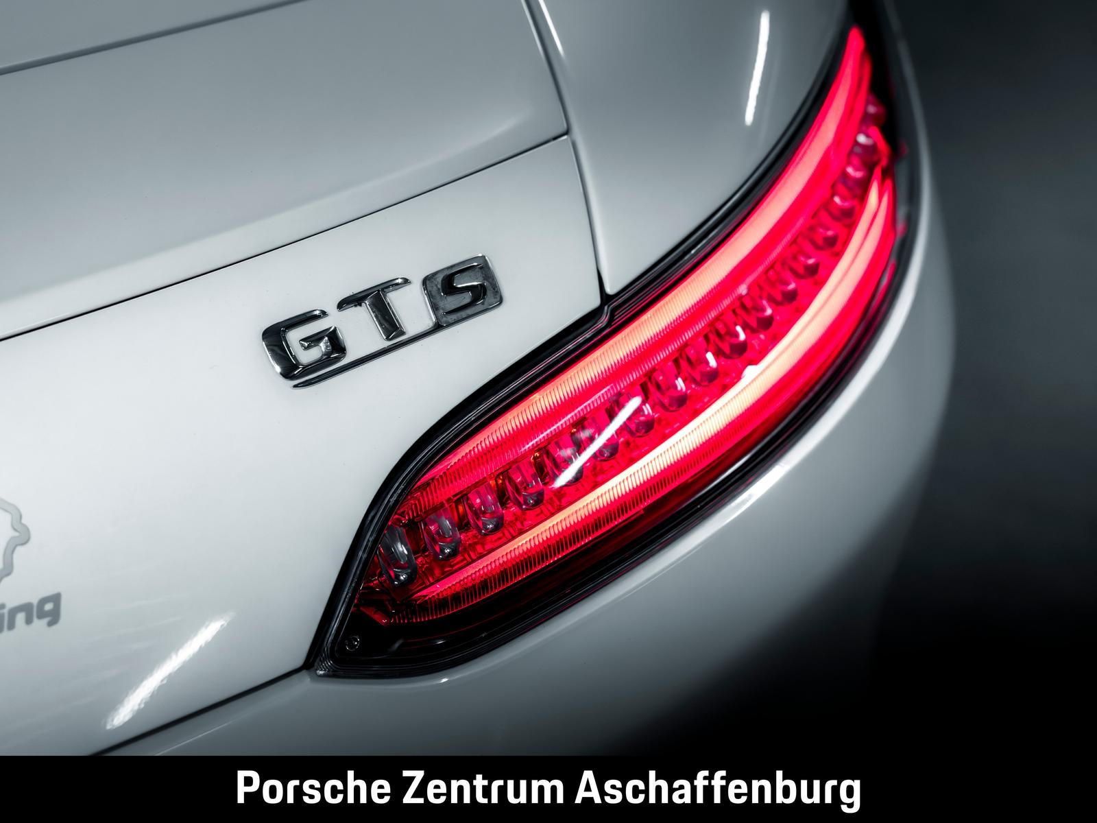 Mercedes-Benz AMG GT S Night Paket Performance Sitze