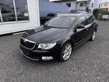 Skoda Superb Elegance Xenon PANO Navi SHZ v+h