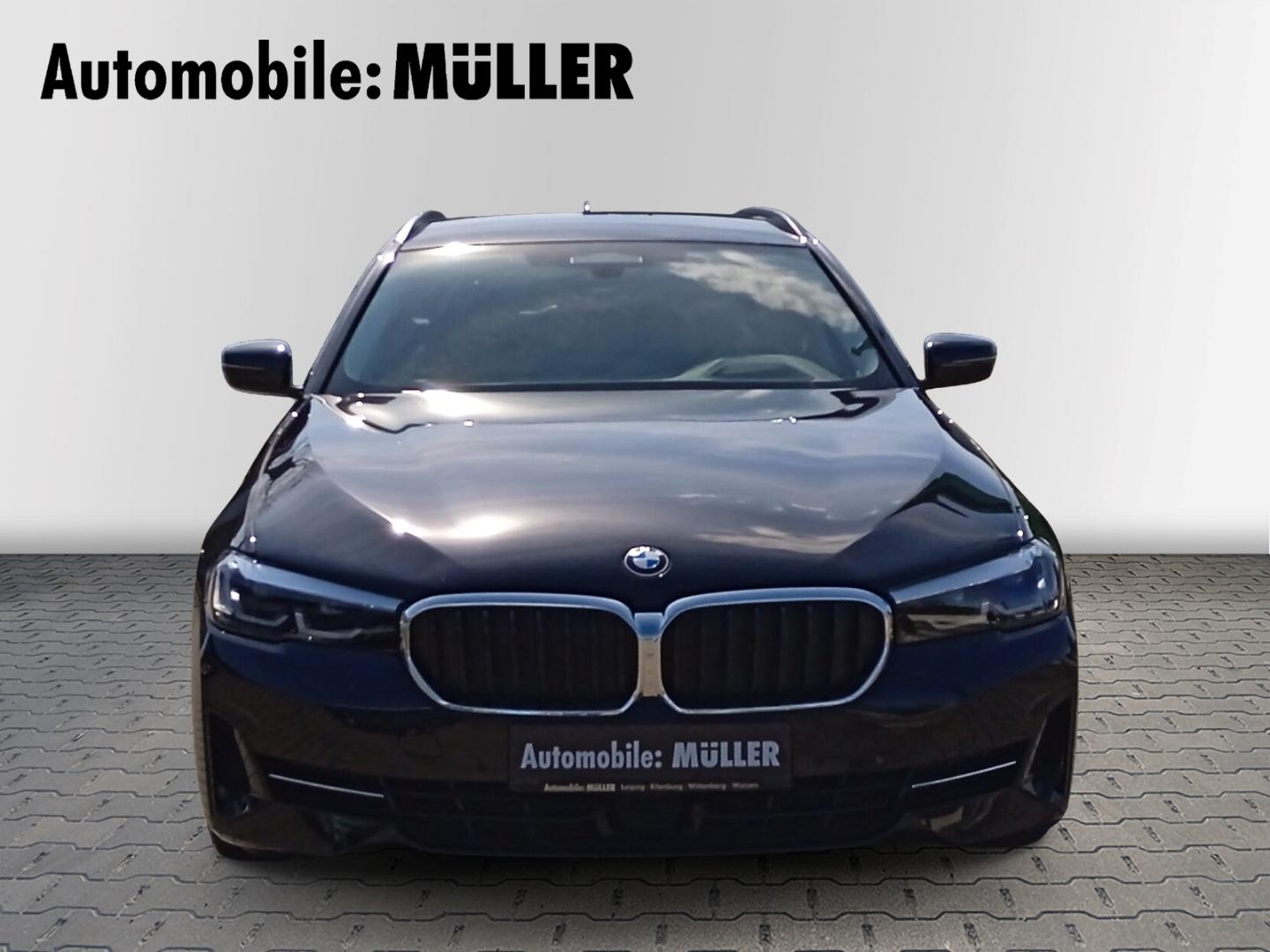 BMW 530 d xDrive Tour+HUD+KAMERA+ACC+AHK+LENKRADHZG+