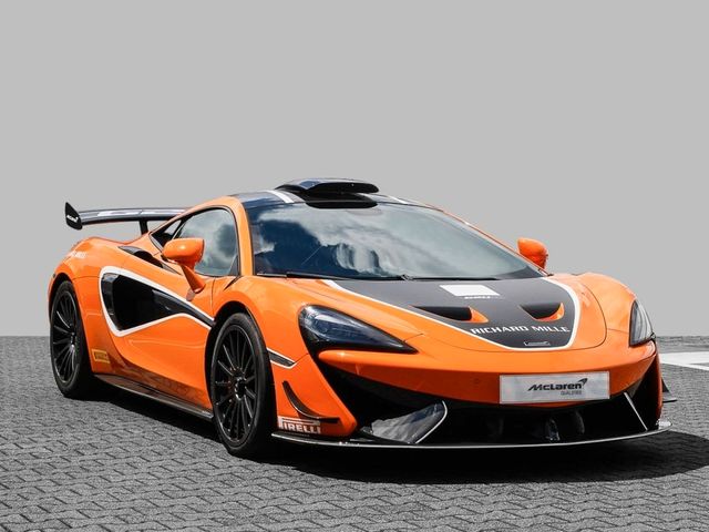 MCLAREN 620R
