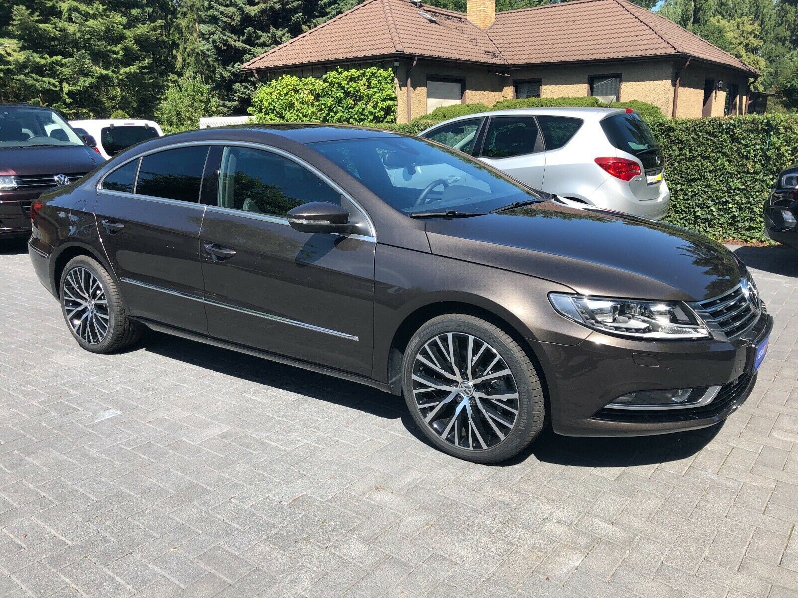 Volkswagen Passat CC - 1