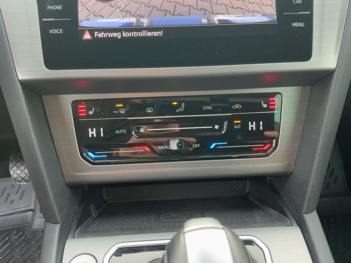 Volkswagen Passat Variant - Bild 17