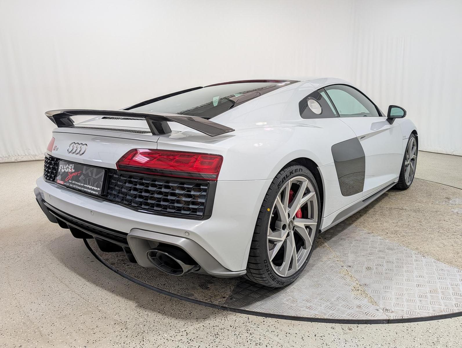 Audi R8 Coupe 5.2 V10 quattro Performance UPE: 234.6€