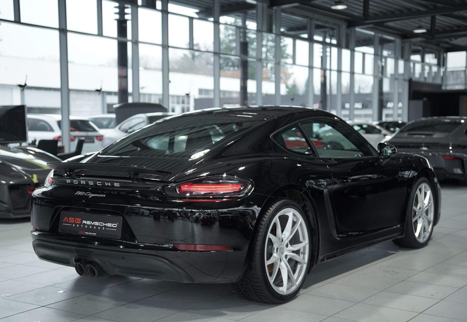 Porsche Cayman