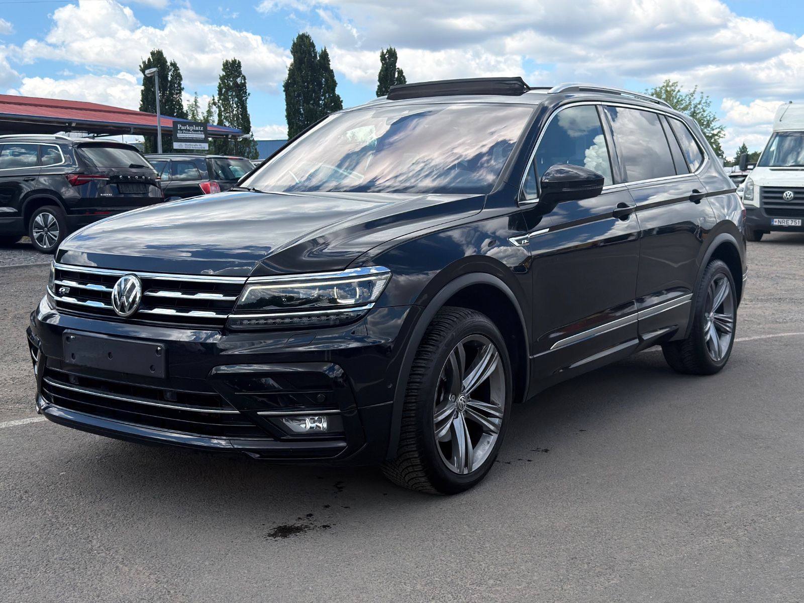 Volkswagen Tiguan Allspace - 1