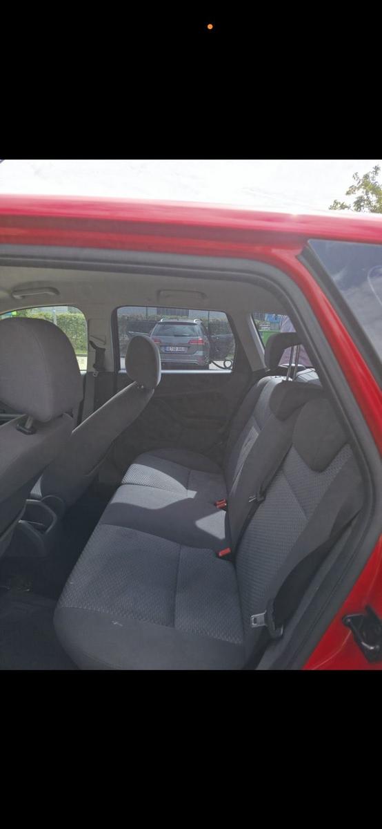Ford Focus 2006 — photo 5