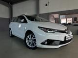 Toyota Auris Touring Sports Kamera/Tempomat/SHZ - Toyota Auris Gebrauchtwagen in Stuttgart