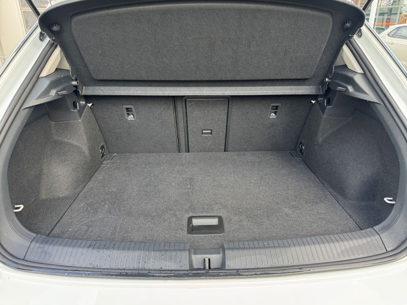 Volkswagen T-Roc - Bild 6