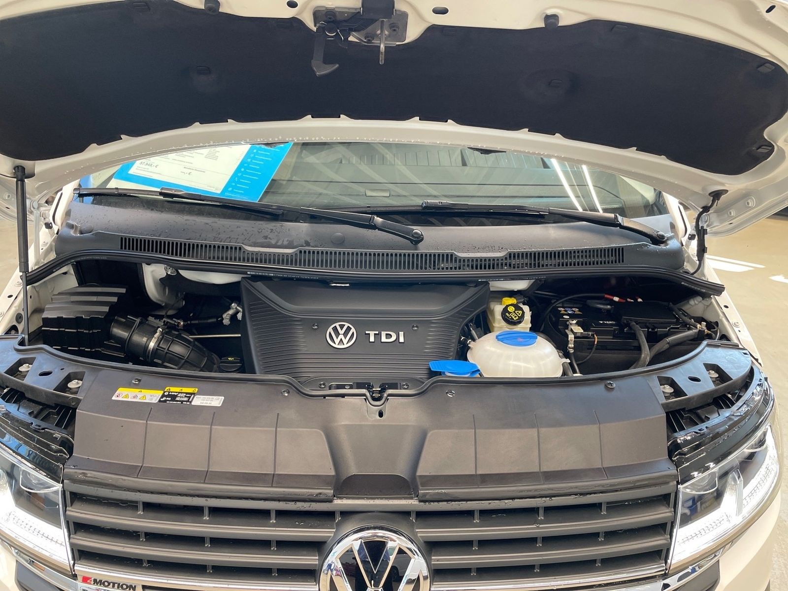 Volkswagen T6.1 Multivan 2.0 TDI 4M KR Edition AHK STANHZG foto 9