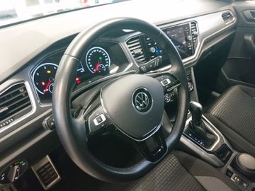 Fahrzeugabbildung Volkswagen T-Roc 2.0 TDI 7-DSG Active NAVI 17"AluPDC