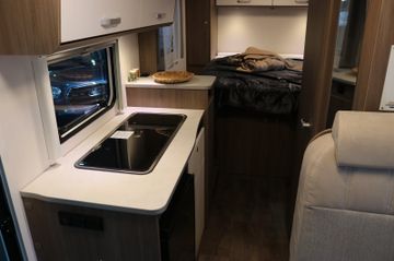 Fahrzeugabbildung Carado V-339 pro  Modell 2024